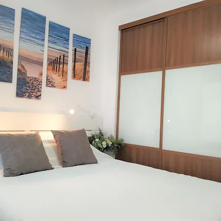 Deluxe Loft Benalbeach Side Sea Views Lägenhet *